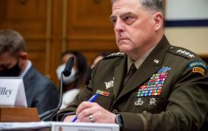 ژنرال ارشد آمریکایی می گوید: «نگرانی زیادی» در مورد فعالیت نظامی روسیه در نزدیکی اوکراین وجود دارد ژنرال ارشد آمریکایی می گوید: «نگرانی زیادی» در مورد فعالیت نظامی روسیه در نزدیکی اوکراین وجود دارد