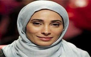 حمله تند سحر زکریا به مهران مدیری و گوهر خیراندیش/ خانم بازیگر تقریبا از خجالت همه درآمد! + فیلم و عکس