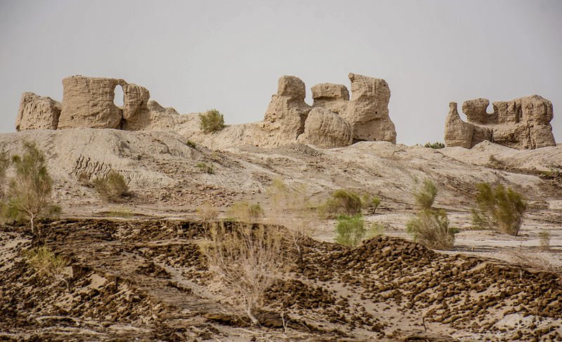 دورنمای قلعه زاهدان کهنه