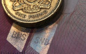 GBP/USD به مقاومت پایدار می رسد