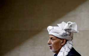 ادعای رسانه ایتالیایی: اشرف غنی ۱۱۰ میلیون دلار از قطر رشوه گرفت تا در مقابل طالبان نجنگد!