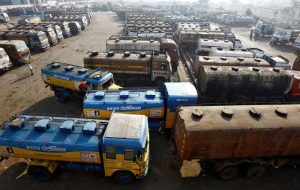 افزایش قیمت نفت به دلیل نگرانی های عرضه در بحبوحه ناآرامی های قزاقستان افزایش قیمت نفت به دلیل نگرانی های عرضه در بحبوحه ناآرامی های قزاقستان