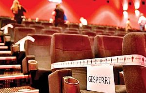 امیکرون محدودیت‌ها را به سینماهای جهان برگرداند