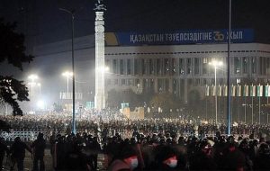 تنش در قزاقستان تیتر اول خبرگزاری های جهان / وزن کشی در نورسلطان