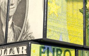 دلار منتظر است تا نظرات هاوکیش پاول از سر گرفته شود