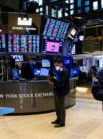 سرمایه گذاران در بانک های منطقه ای ایالات متحده پناه می گیرند زیرا فدرال رزرو افزایش می یابد