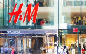 غول خرده فروشی H&M شایعه افتتاح فروشگاه در Metaverse و همکاری با Ceek را رد کرد – بیت کوین نیوز