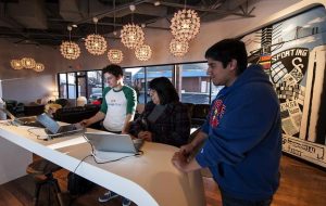 معامله گران Meme Stock اینجا هستند تا بمانند … اما آنها باید سازگار شوند معامله گران Meme Stock اینجا هستند تا بمانند … اما آنها باید سازگار شوند