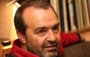 منتقد کرملین از روسیه فرار کرد