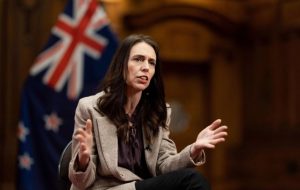 نخست‌وزیر نیوزیلند قرنطینه شد – هوشمند نیوز