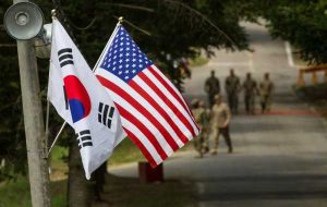 نیروهای ایالات متحده در کره جنوبی هشدار COVID-19 را در بحبوحه آلودگی های بی سابقه افزایش دادند