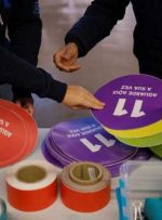 پرتغال با رای دادن حضوری به افراد مبتلا به کووید دست و پنجه نرم می کند