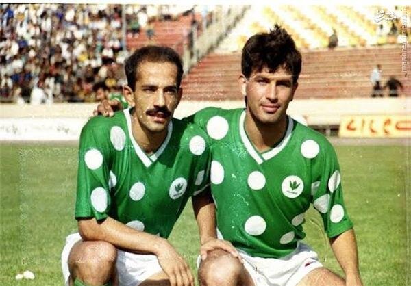 پیراهن عجیب‌ و غریب بر تن دو پرسپولیسی/عکس