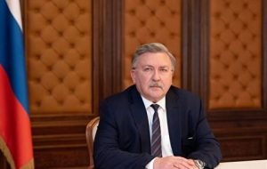 گمانه‌زنی دیپلمات ارشد روس درباره زمان احتمالی لغو تحریم‌های نفتی ایران