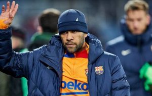 دنی آلوز از لیست بارسلونا در لیگ اروپا خارج شد/عکس