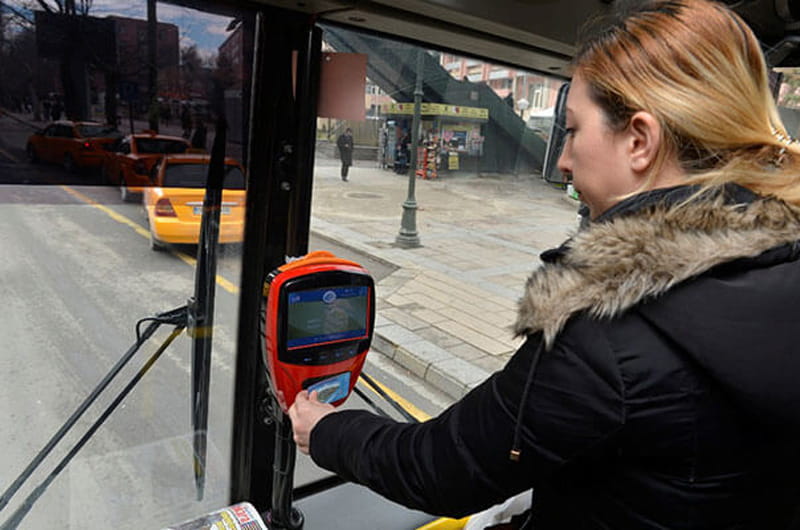 استانبول کارت در حمل و نقل عمومی