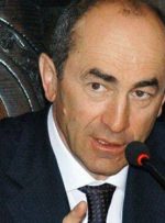 باکو دستور بازداشت روسای جمهور سابق ارمنستان را صادر کرد