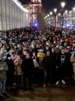 بیش از هزار نفر در تظاهرات ضد جنگ در روسیه دستگیر شدند