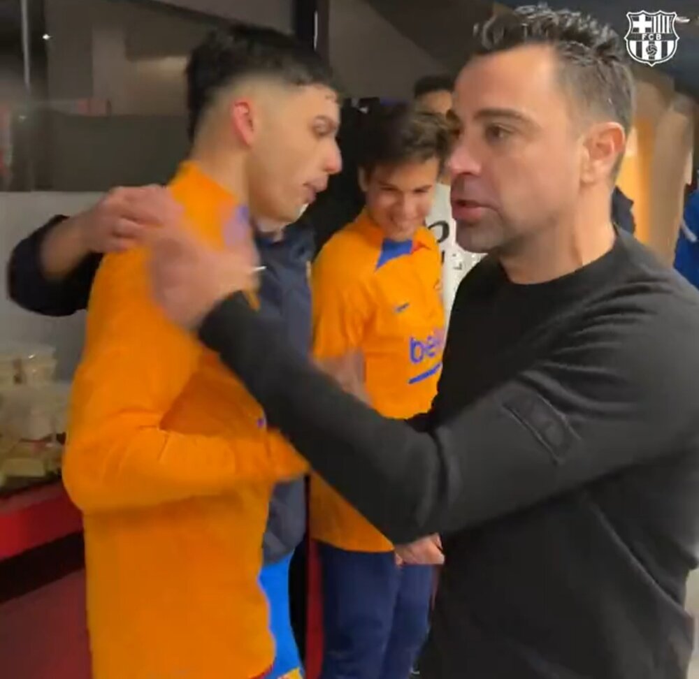 تشکر ژاوی از ستاره‌های بارسا بعد از برد بزرگ /عکس