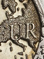 بر اساس برنامه های انتشار اوراق قرضه اتحادیه اروپا توسط رویترز، یورو از پایین ترین سطح 22 ماه گذشته افزایش یافت
