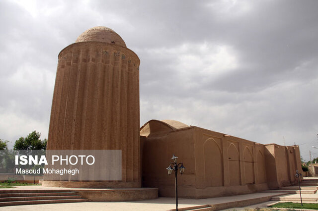 ‌استان سمنان
سرزمین توأمان جنگل و کویر