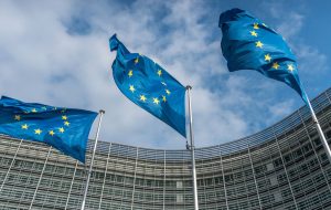 لایحه MiCA اتحادیه اروپا بدون محدودیت بیت کوین پیش می رود