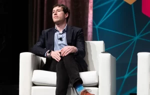 گزیده کتاب: 3 داستان از تغییر زندگی بیت کوین در خارج از «حباب دلار»