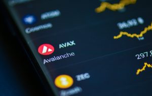 AVAX تقریبا 20٪ بالاتر، به عنوان RUNE و ZEC نزدیک به 15٪ در روز شنبه – به روز رسانی بازار Bitcoin News