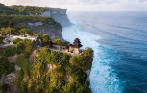 آغاز سفر بدون قرنطینه گردشگران به «بالی»