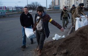 حمله کیهان به تحریم ورزشی روسیه/مردم اوکراین حتی به اندازه یک مترسک،از خود مقاومت نشان ندادند