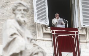 درخواست دوباره پاپ برای خاتمه جنگ قبل از محو بشریت