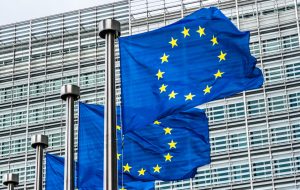 رگولاتورهای اتحادیه اروپا هشدار می دهند که کریپتو به عنوان سرمایه گذاری یا وسیله پرداخت برای اکثر مصرف کنندگان خرده فروشی نامناسب است – مقررات بیت کوین نیوز