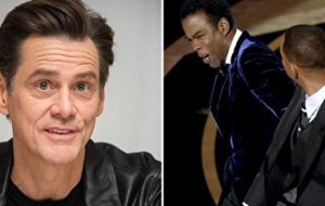 طعنه «جیم کری» به تشویق‌کنندگان بازیگر سیلی‌زن