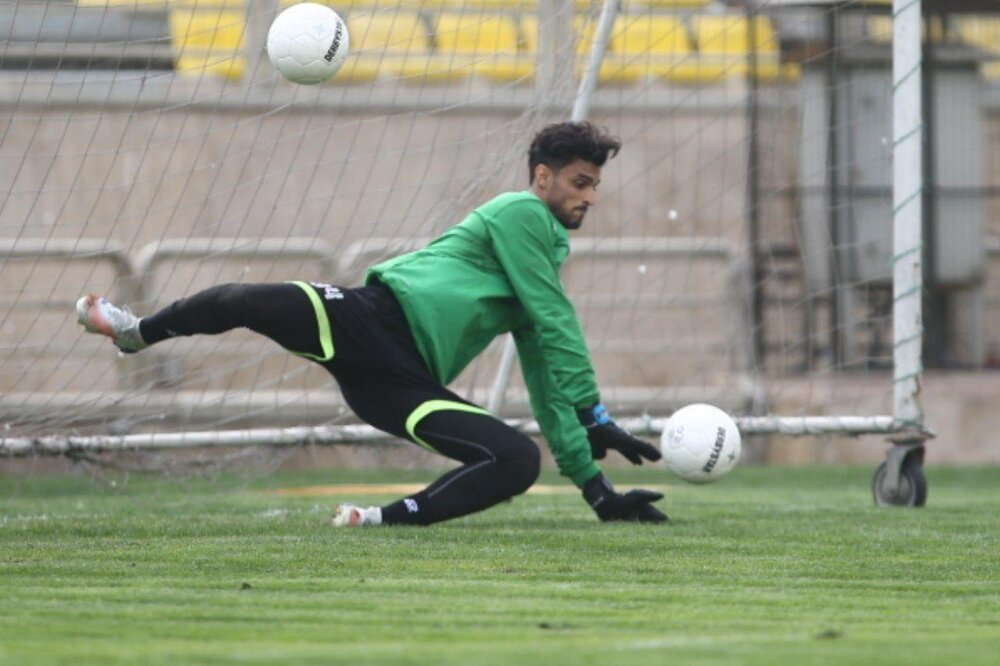 علامت سوال بزرگ درون دروازه پرسپولیس/عکس