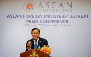 فرستاده صلح سفر میانمار را در حالی آغاز می کند که مخالفان ASEAN “شرم آور” را مورد تمسخر قرار می دهند