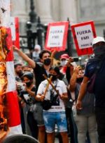 معترضان آرژانتینی ضد صندوق بین المللی پول همزمان با مذاکرات کنگره، لاستیک ها را آتش زدند، سنگ پرتاب کردند
