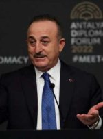 وزرای خارجه ترکیه و ارمنستان در بحبوحه تلاش ها برای بهبود روابط با یکدیگر دیدار کردند
