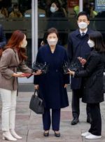 پارک رئیس جمهور سابق کره جنوبی پس از آزادی از زندان بیمارستان را ترک می کند