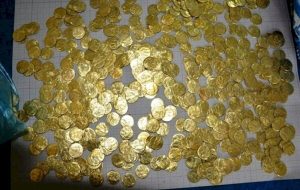 کشف و ضبط ۳۲۰ سکه قاچاق در لرستان