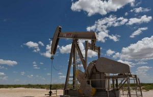 کمبود شیل آمریکا برای محدود کردن تلاش‌ها برای جایگزینی نفت ممنوعه روسیه