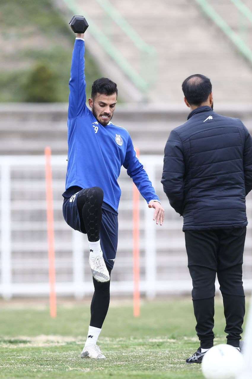 گفت و گوی مجیدی با غفوری در تمرین استقلال/عکس