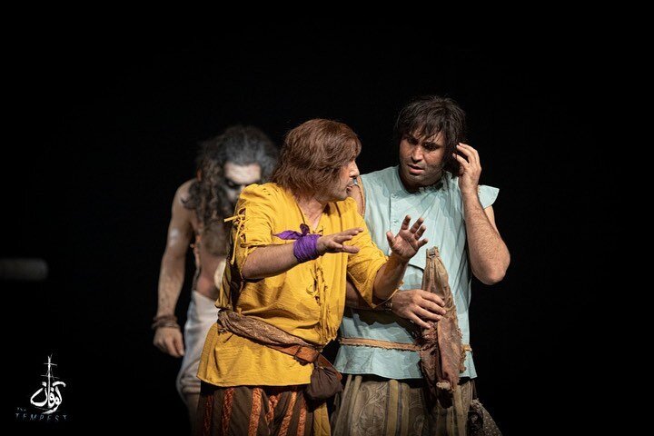 گیر افتادن بازیگر سریال «قورباغه» در «توفان»/ عکس