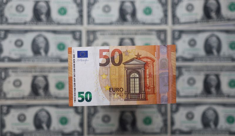 یورو در برابر دلار، فرانک سوئیس و استرلینگ به پایین‌ترین سطح چند ساله خود سقوط کرد