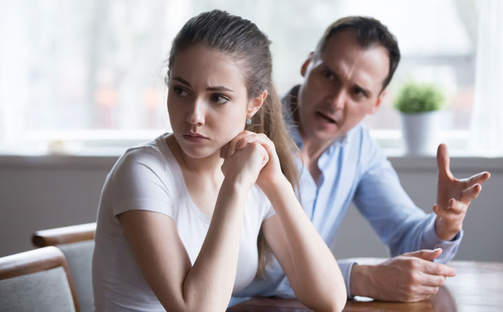 غلبه بر موانع ارتباطی- راهکاری برای حرف گوش کردن شوهر