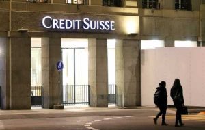 Credit Suisse در ایالات متحده به دلیل تجارت ادعایی مرتبط با الیگارشی ها شکایت کرد