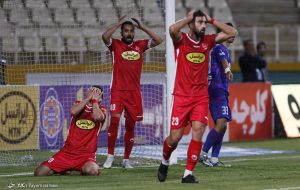 اتحاد استقلالی‌ها علیه قهرمانی پرسپولیس