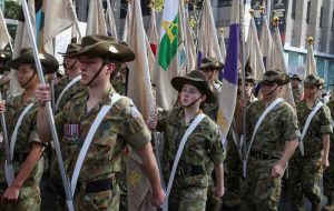 استرالیا، NZ حمایت خود را از اوکراین در بزرگداشت روز ANZAC نشان می دهند