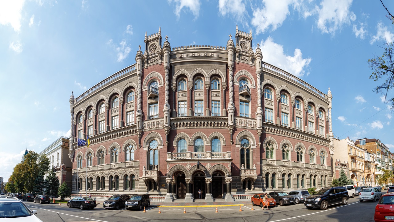 بانک ملی اوکراین خرید کریپتوهای فرامرزی با Hryvnia را به طور موقت ممنوع کرد