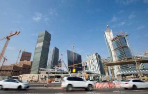 بخش خصوصی غیرنفتی عربستان در ماه مارس به رشد خود ادامه می دهد