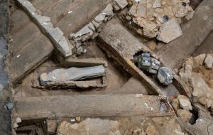 تابوت کلیسای «نوتردام» باز می‌شود